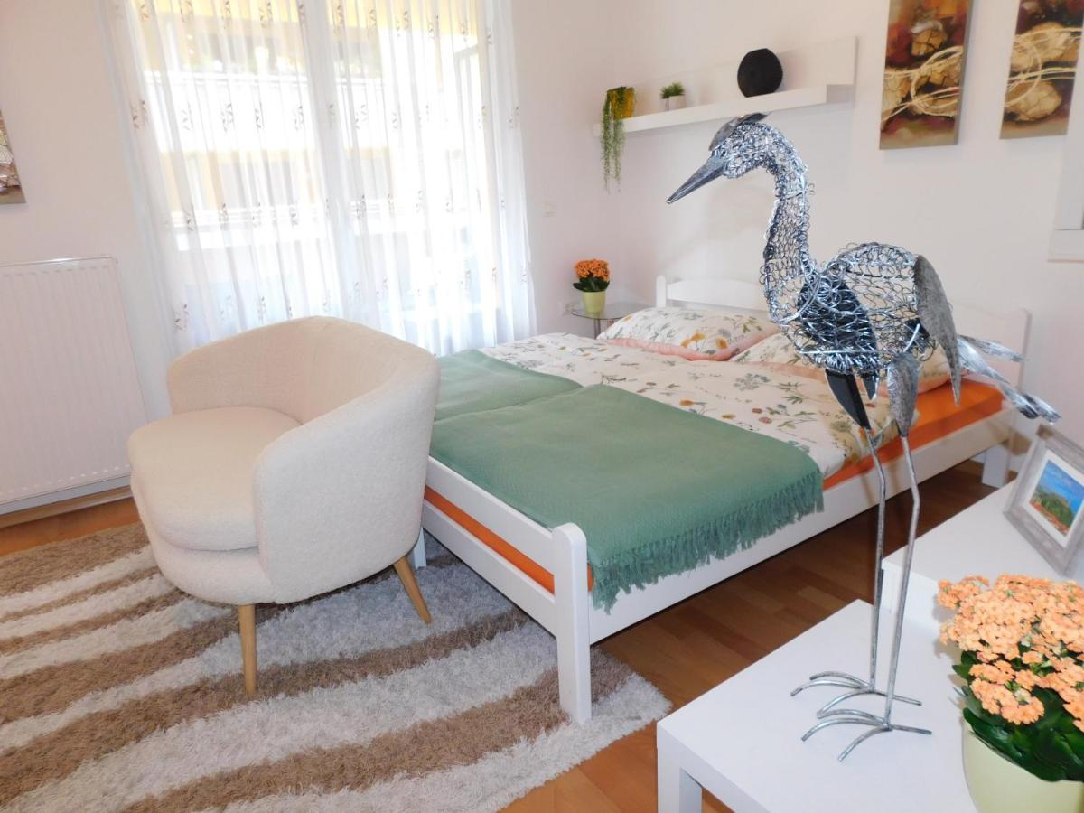 Apartma Minas Appartement Ljubljana Buitenkant foto